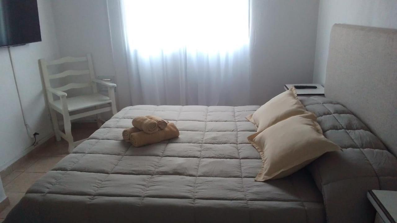 Complejo Kalifornia Appartement Pilar  Buitenkant foto