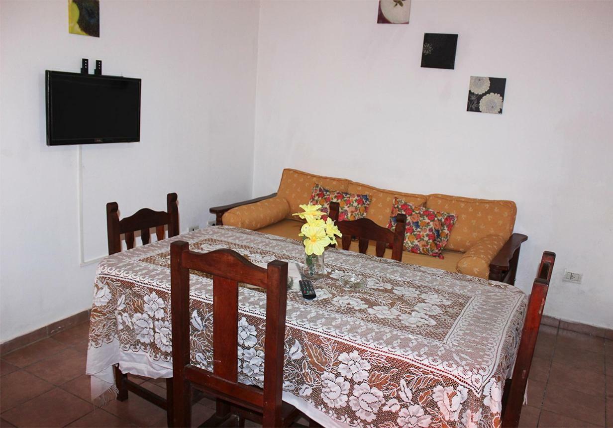 Complejo Kalifornia Appartement Pilar  Buitenkant foto